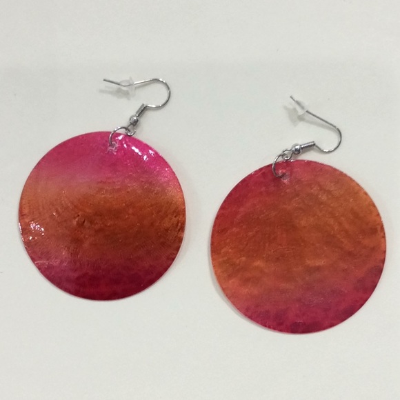 Capiz shell exotic orange red ombré earrings new - Picture 1 of 3